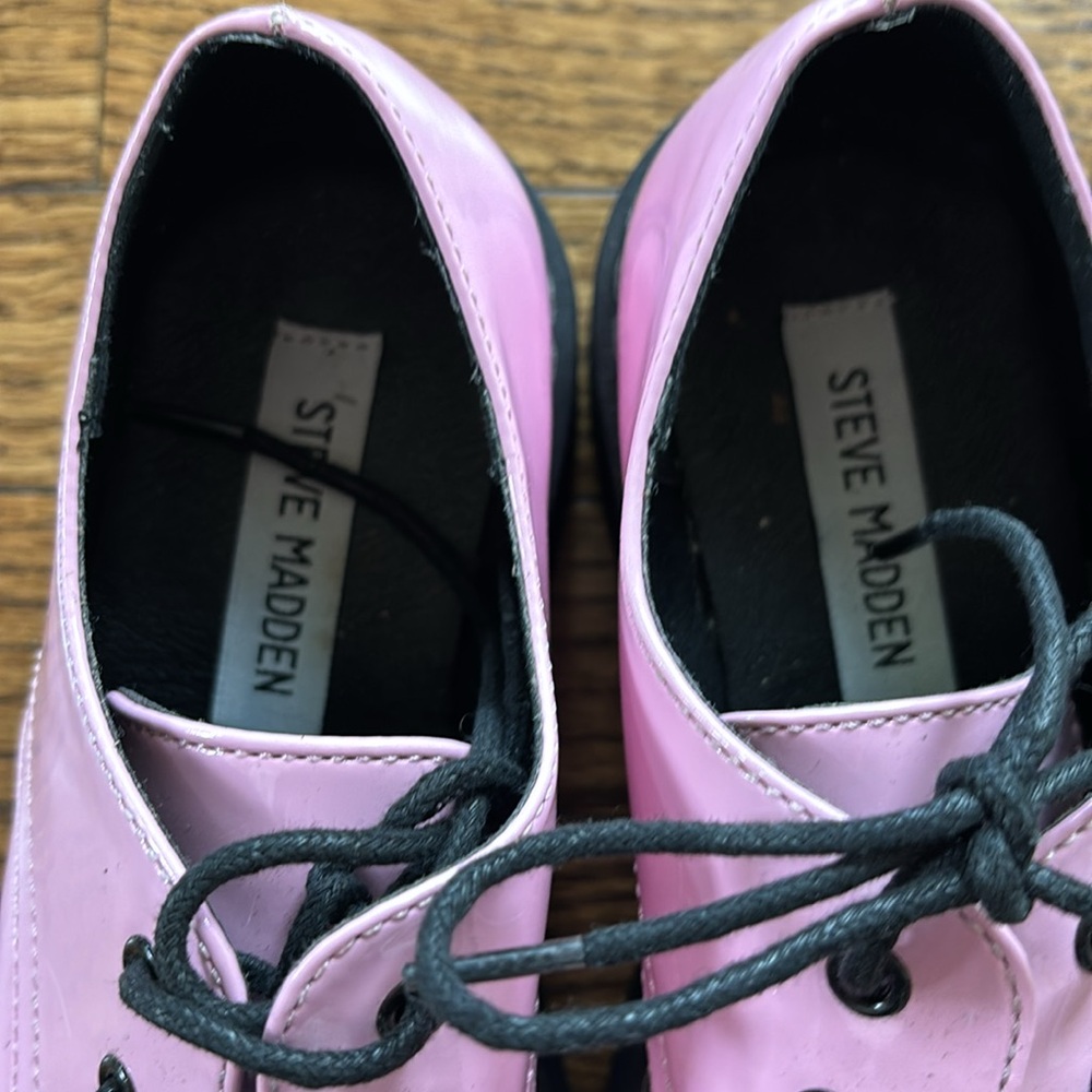 Pink Patented Leather Platform Oxfords - Picture 5 of 6
